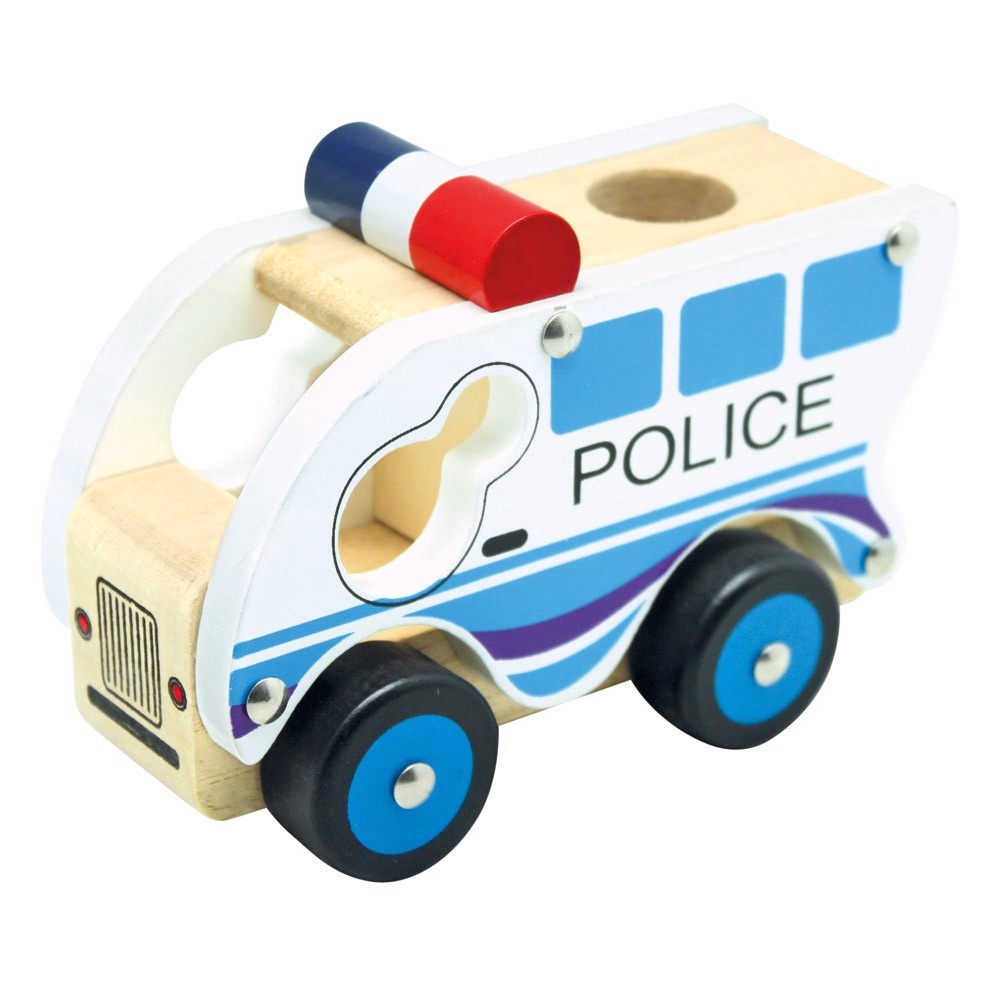 Dřevěné auto policie > 17B84082
